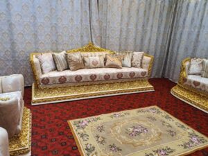 Alexandra Classic Salon