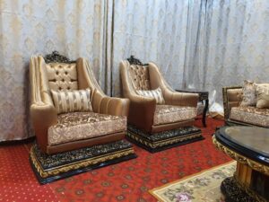 Alexandra Classic Salon