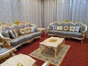 Aurelia Classic salon