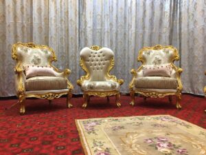 Chateau Luxe Classic Salon