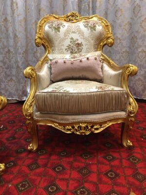Chateau Luxe Classic Salon