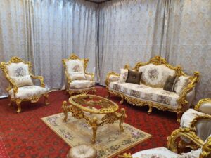 Gothic Splendor salon Set