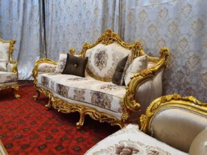 Gothic Splendor salon Set