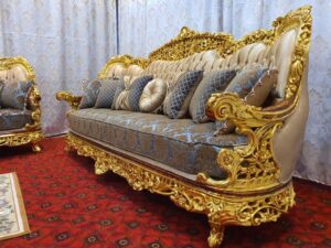 Grand Versailles Luxury salon