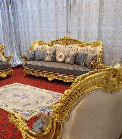 Grand Versailles Luxury salon