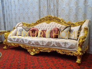 Laura's Royal Salon