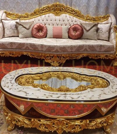 Laura's Royal Salon