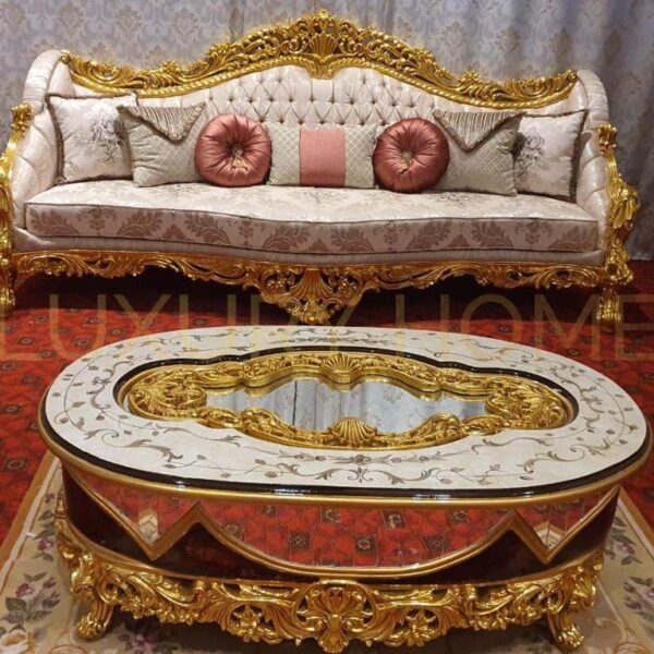 Laura's Royal Salon