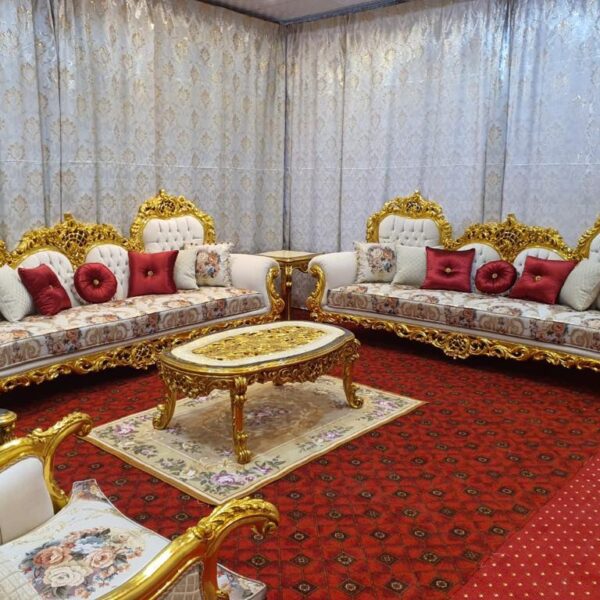 Noble Chateau Classic Salon