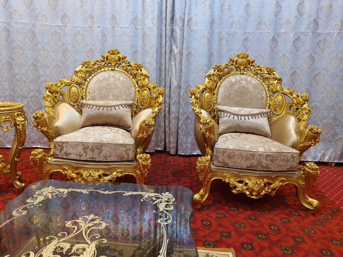 Andalusian Royal Salon