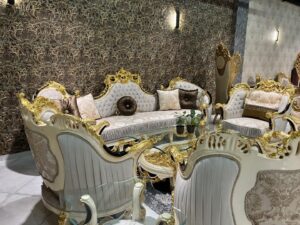 Renaissance Regal Salon