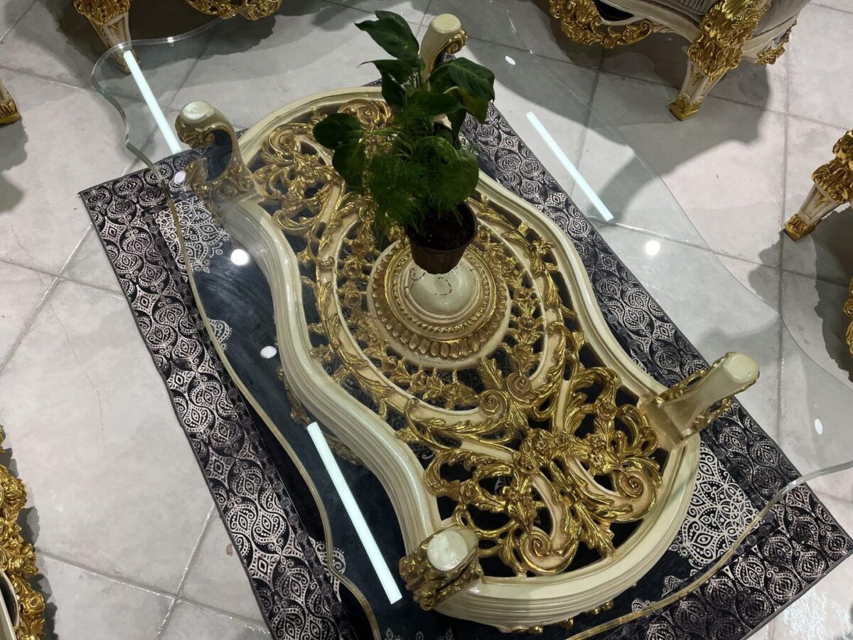 Renaissance Regal Salon