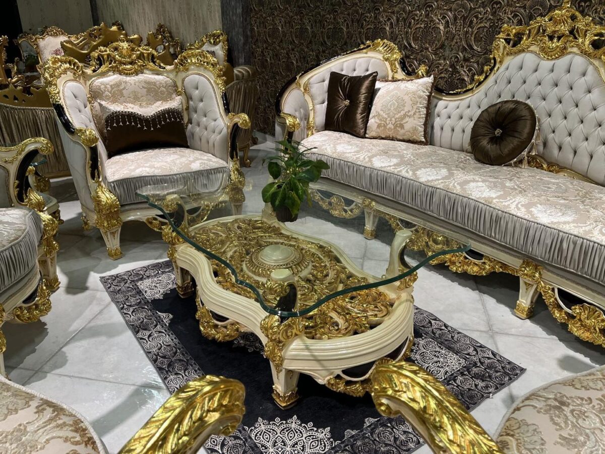 Renaissance Regal Salon